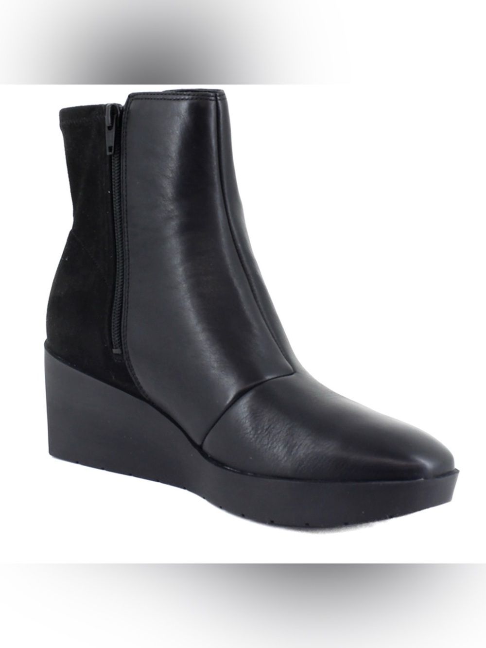 Vionic Black Leather and Suede Wedge Ankle Boot Size 8.5 Wide